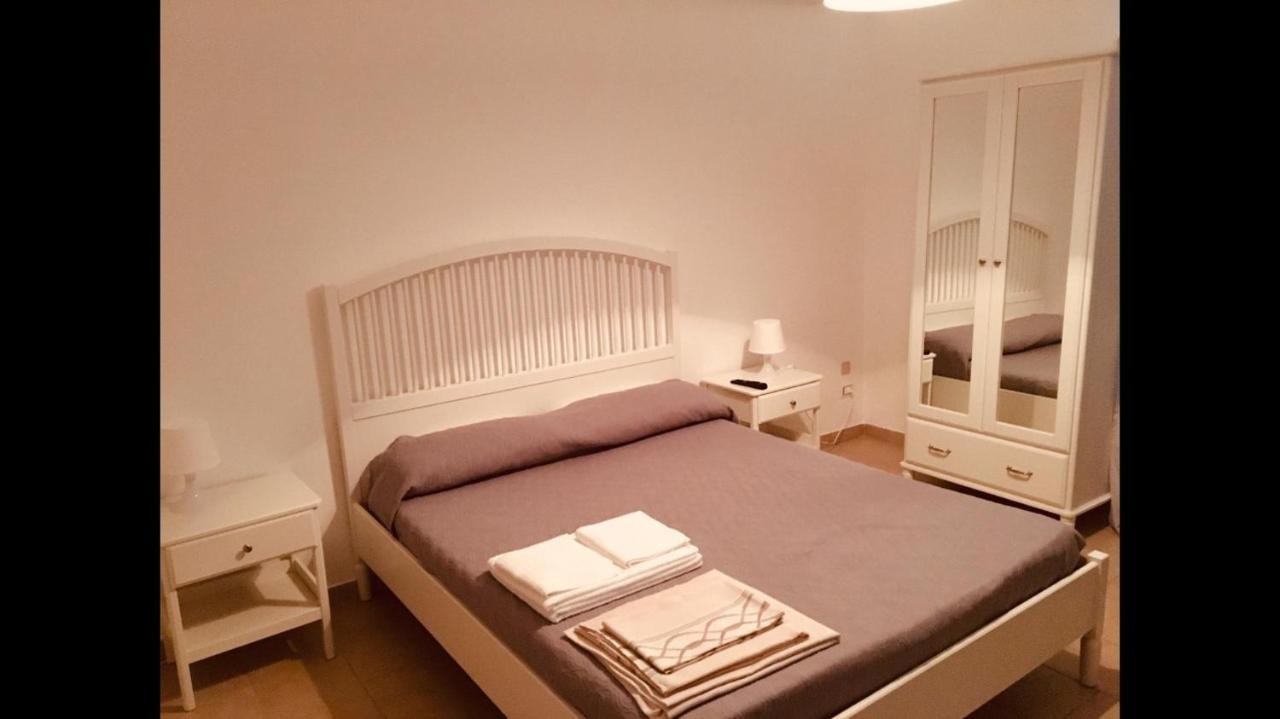 Bed and Breakfast Loco43 Noci Exterior foto